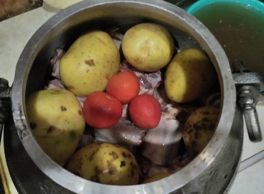 Говяжьи хвосты в афганском казане