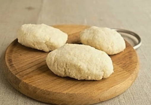 Капустные котлеты из сырой капусты с манкой на сковороде