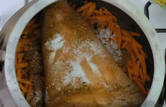 Свиная рулька в афганском казане