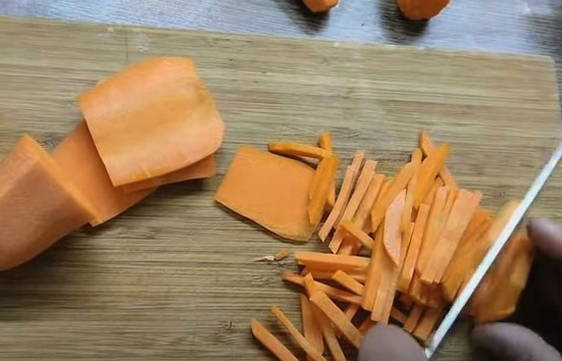 Свиная рулька в афганском казане