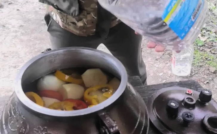 Шурпа из говядины в афганском казане
