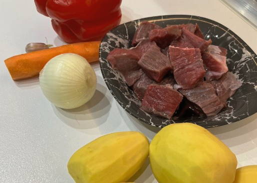 Говядина с картошкой в афганском казане