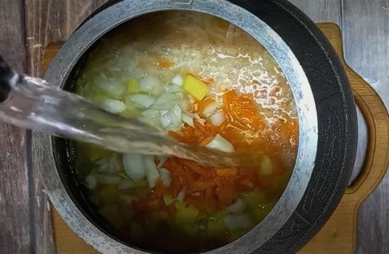 Щи в афганском казане