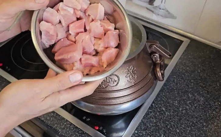 Солянка в афганском казане
