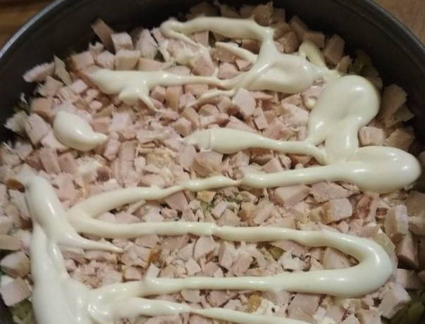 Салат «Курица под шубой» со свеклой