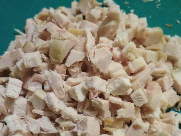 Салат «Курица под шубой» со свеклой