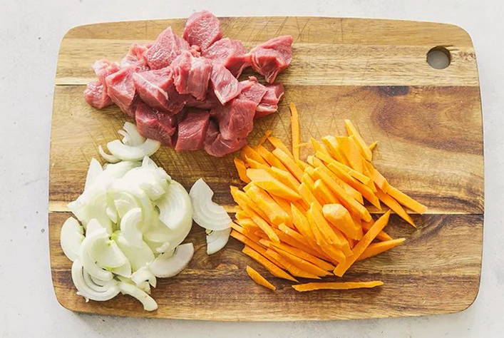 Плов в афганском казане на плите