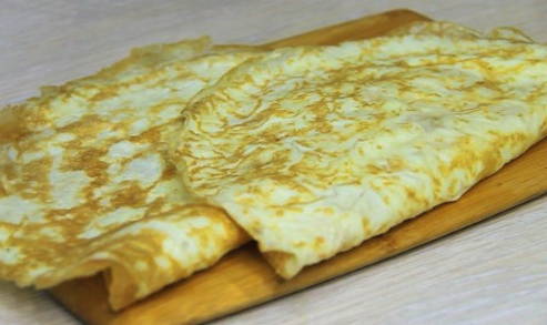 Салат «Министерский» с говядиной и яичными блинчиками