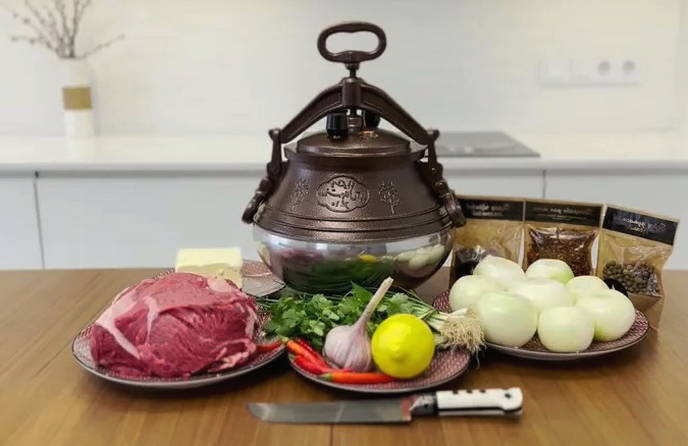 Мясо по-кремлевски в афганском казане