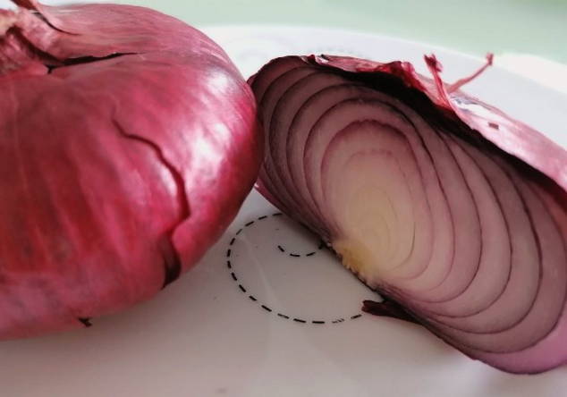 ПП салат с кальмаром, яйцом и огурцом