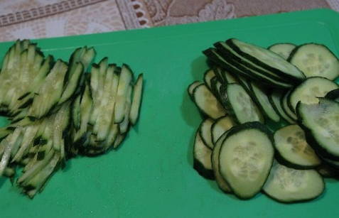 ПП салат с кальмаром, яйцом и огурцом