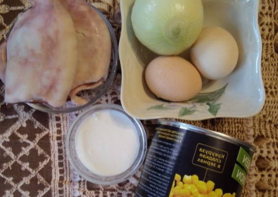 ПП салат с кальмаром и яйцом