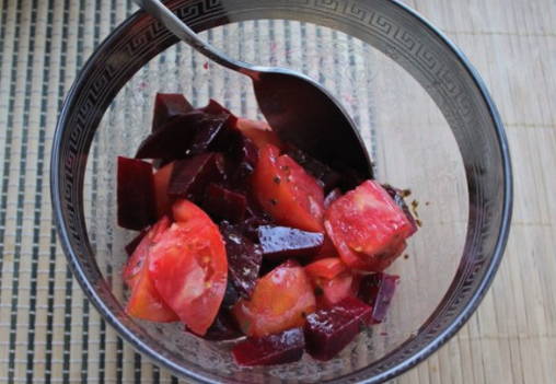 ПП салат с вареной свеклой