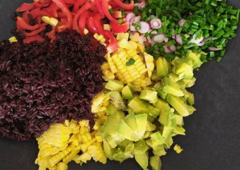 ПП салат с вареной курицей