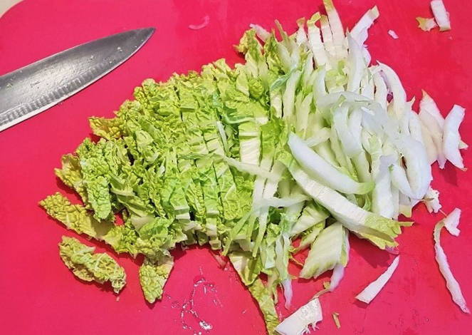 ПП салат с ананасом и курицей