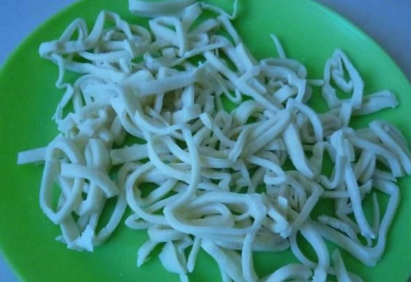 Суп с домашней лапшой и свининой