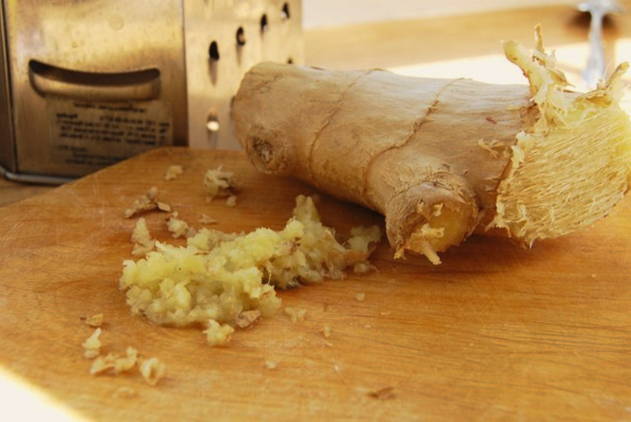Суп-пюре из тыквы с плавленым сыром и картофелем