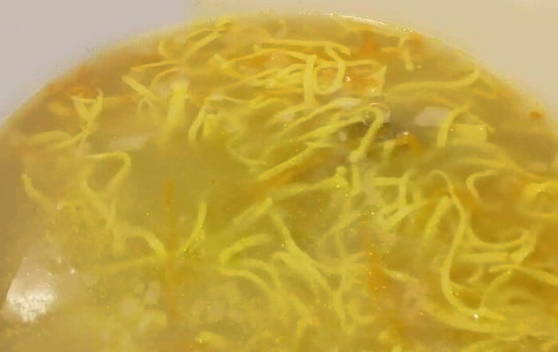 Куриный суп с лапшой и яйцом без картошки