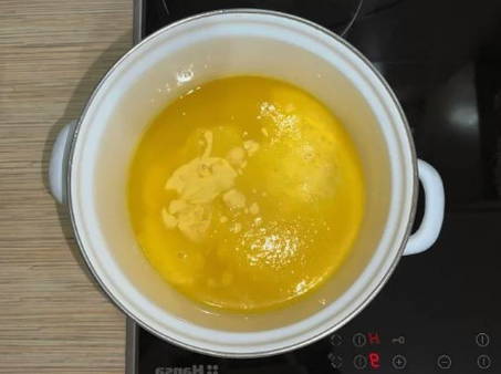 Тыквенный суп-пюре с плавленым сыром и картошкой