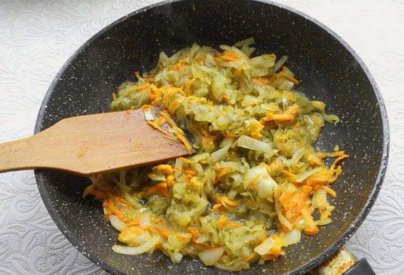 Суп с перловкой и свининой