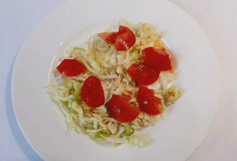 Овощной салат с сухариками