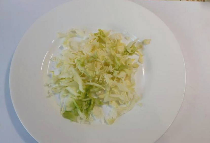 Овощной салат с сухариками