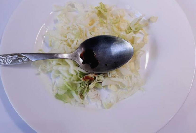 Овощной салат с сухариками