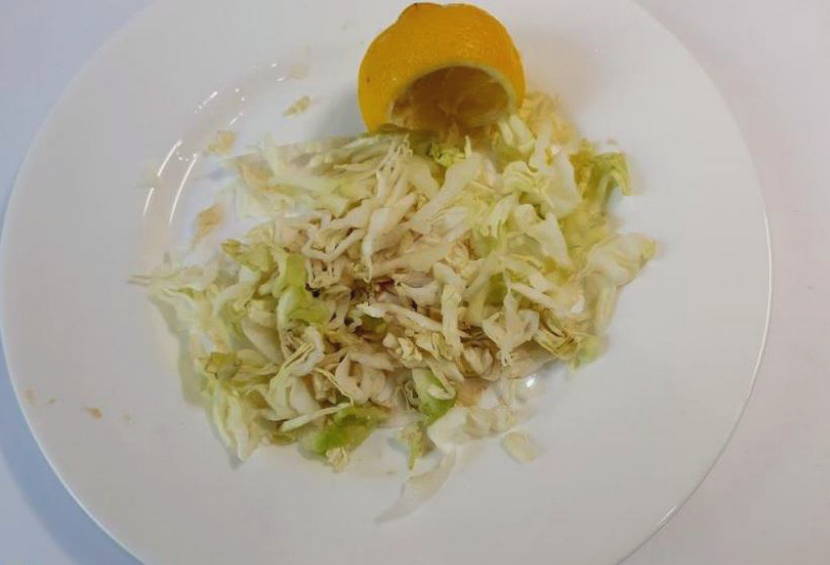 Овощной салат с сухариками