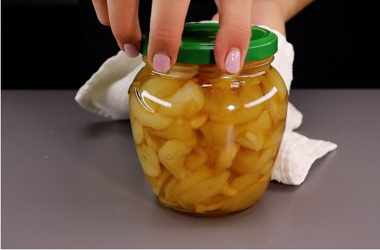 Яблоки в сиропе дольками на зиму