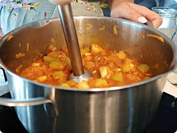Кабачковая икра, как в магазине «Пальчики оближешь» на зиму