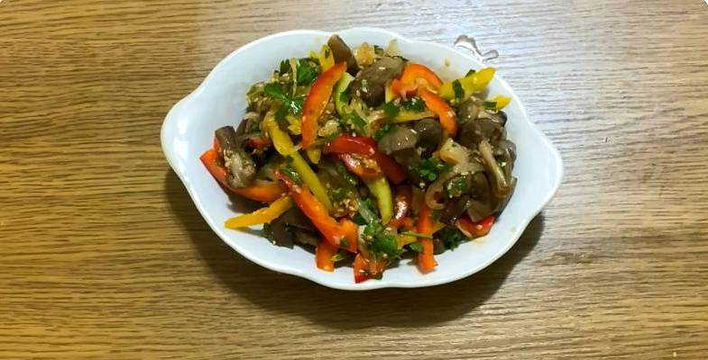 Корейский салат с грибами