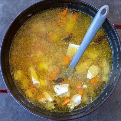 Грибной суп с курицей и картошкой
