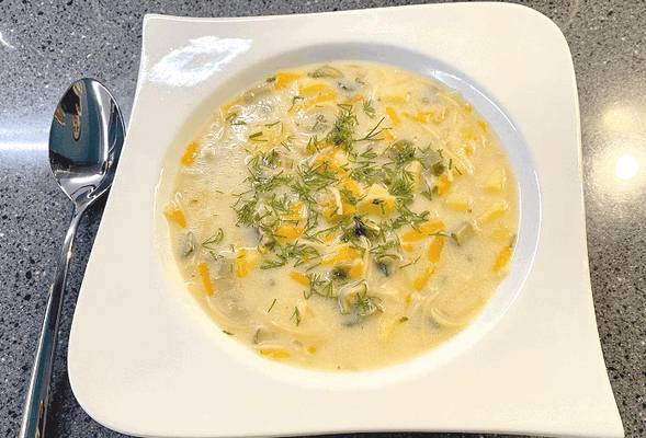 Суп из шампиньонов с картофелем и сыром
