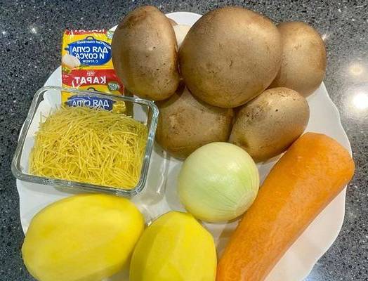 Суп из шампиньонов с картофелем и сыром