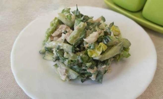 ПП салат с курицей и пекинской капустой