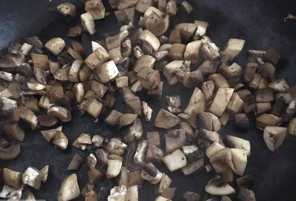 ПП салат с курицей и кукурузой