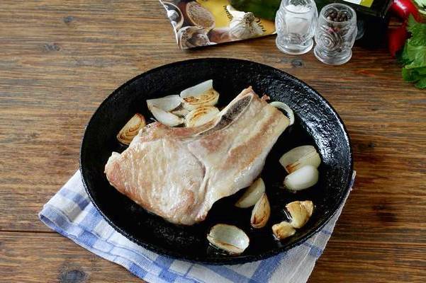 Тыквенный суп на мясном бульоне