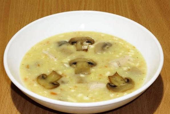 Суп жульен с курицей и грибами