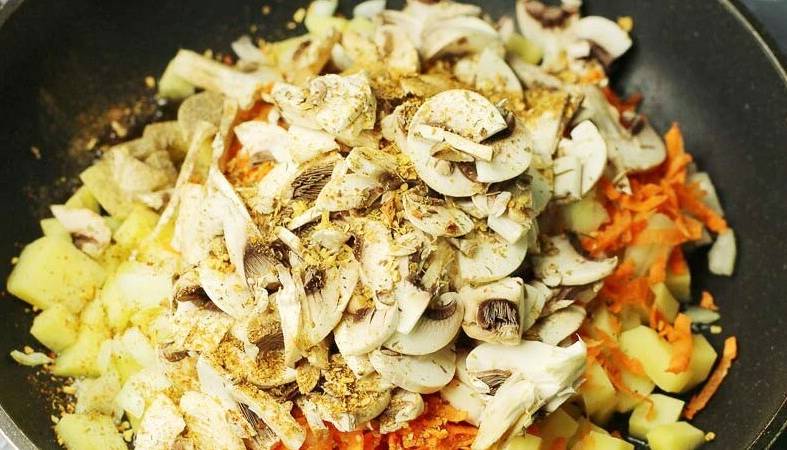 Суп с шампиньонами и плавленым сырком
