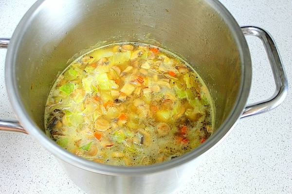 Суп с капустой и картошкой