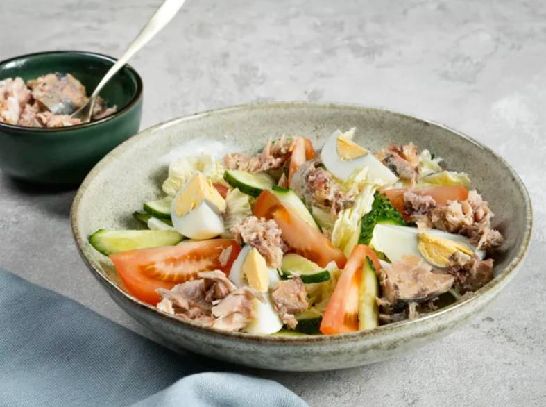 ПП салат с рыбной консервой