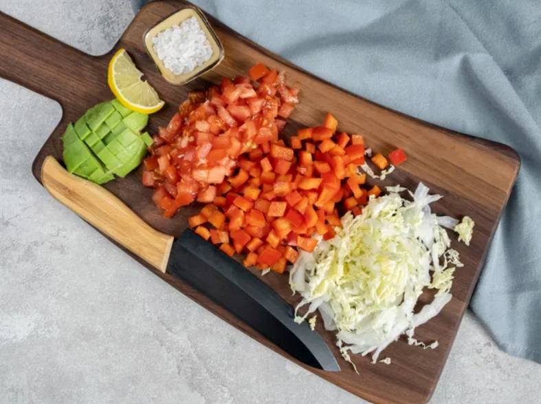 ПП салат с пекинской капустой