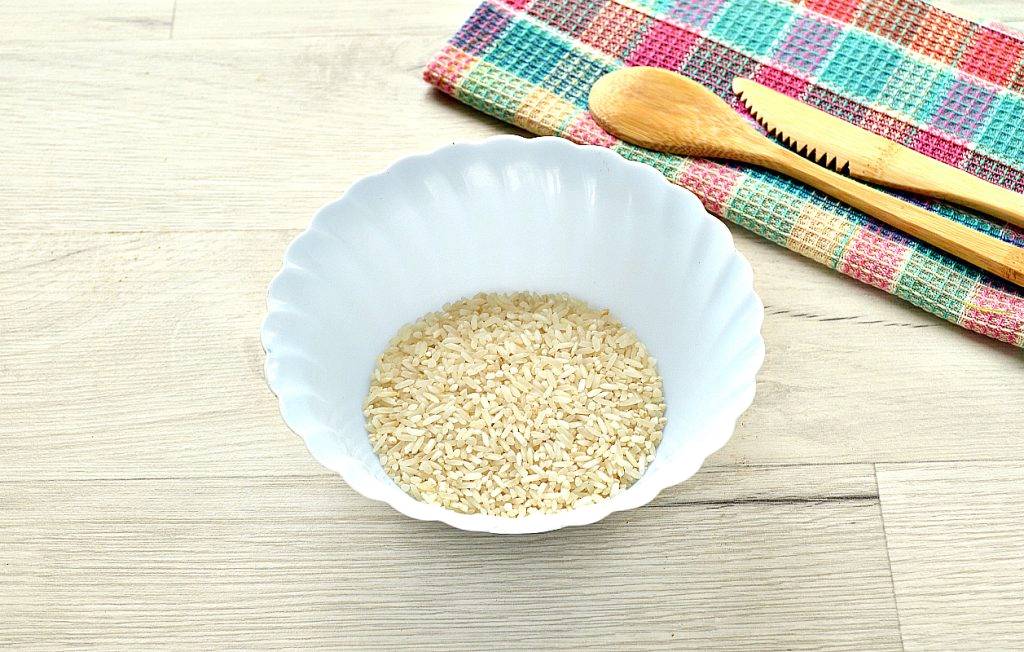 Суп со свининой, рисом и картофелем