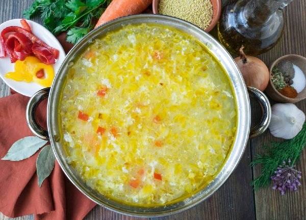 Пшенный суп с курицей и картошкой