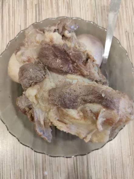 Суп с домашней лапшой и говядиной