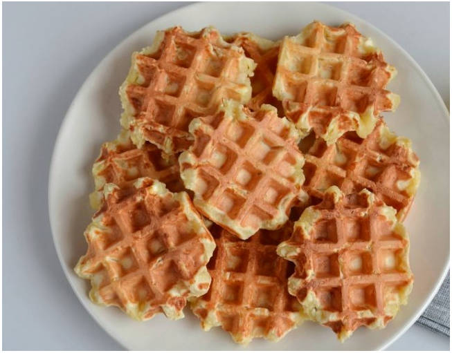 Вафли с яблоком