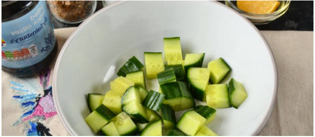 Классический греческий салат с фетаксой