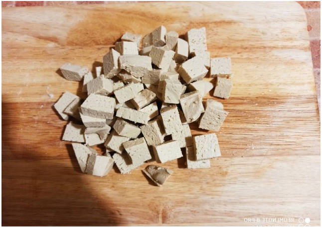 Греческий салат с сыром тофу