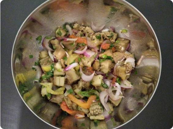 Грузинский салат с овощами