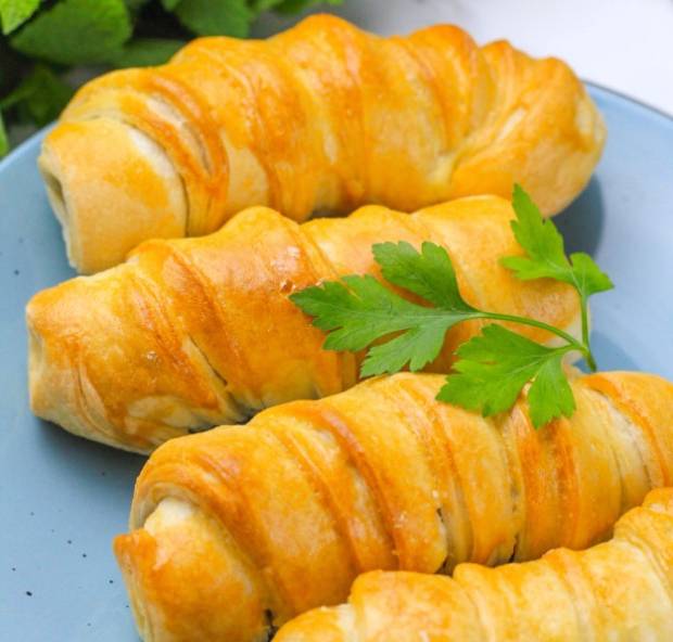 Сосиски в тесте в аэрогриле